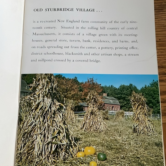 COLONIAL WILLIAMSBURG GUIDEBOOK, Old Sturbridge Village & National Capital Parks - Picture 7 of 11